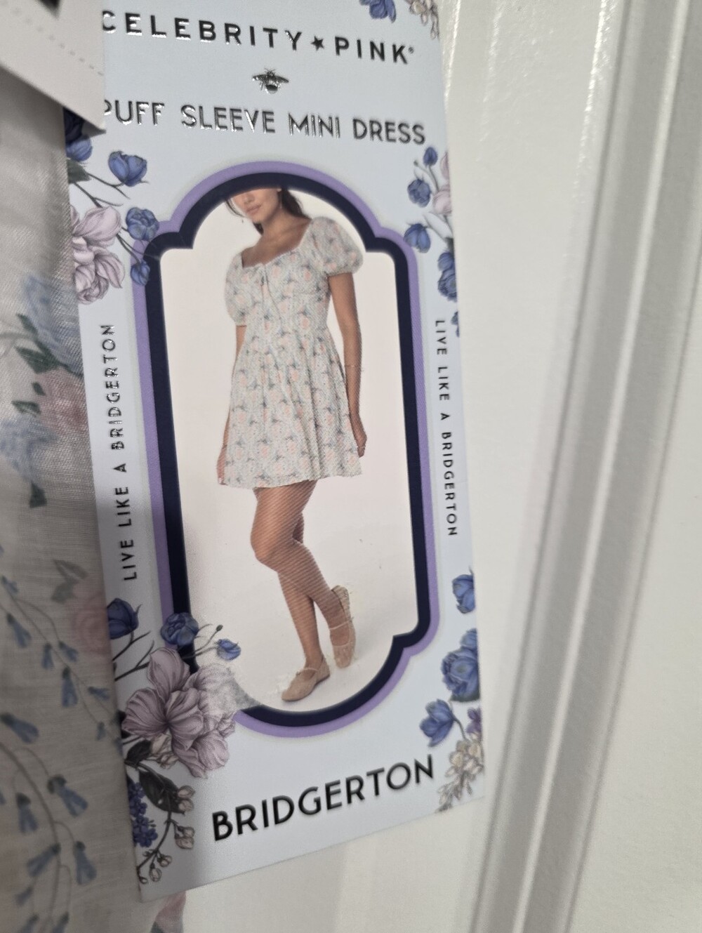 Celebrity Pink White Floral Mini Dress - Picture 4 of 4